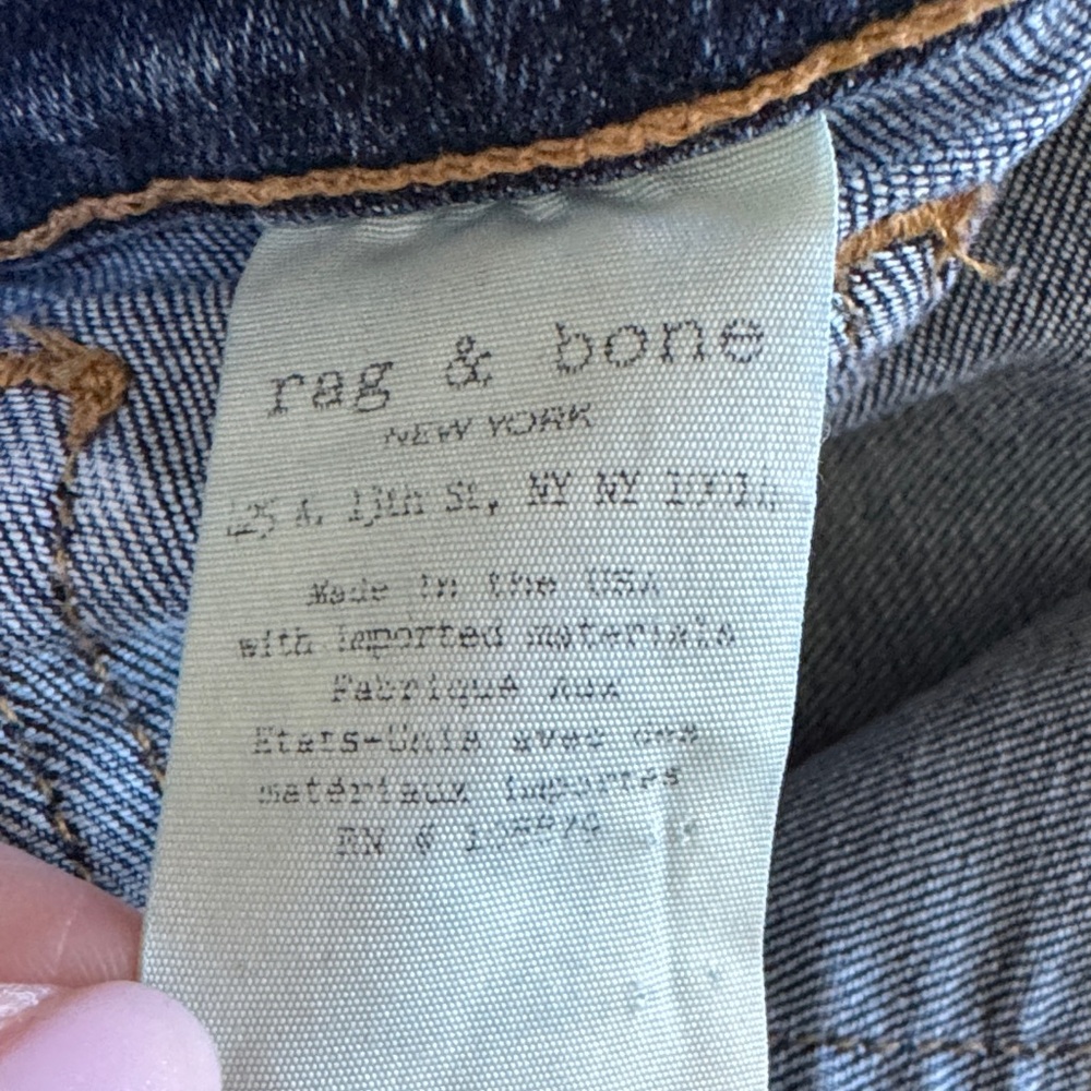 Rag&Bone Women's Skinny Capri Jeans with silver studs size 23 like new - Picture 8 of 8
